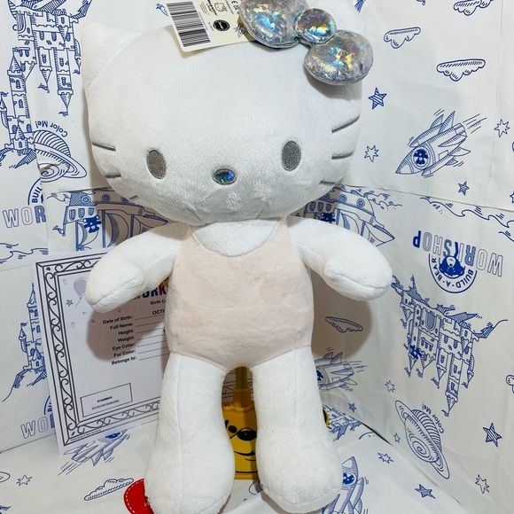 Build-A-Bear Hello Kitty 25th Anniversary Silver Edition - Picture 5 of 5